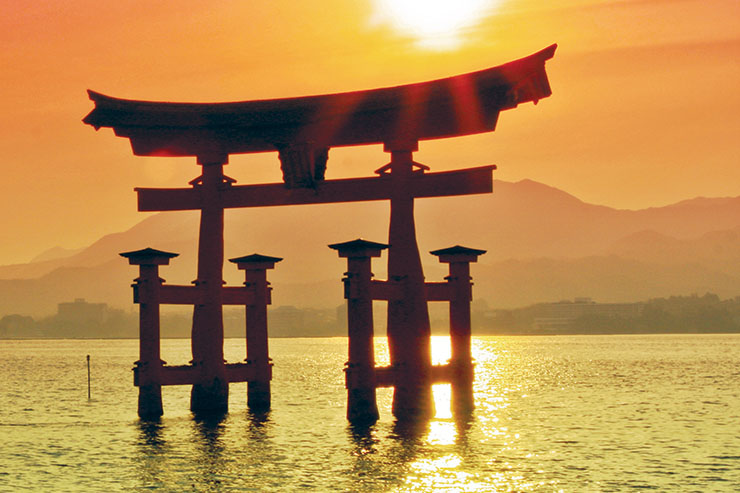 Japanese Legends of a Forgotten World Empire